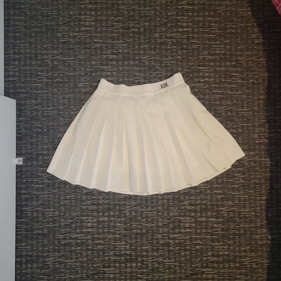 Adika White High Waisted Mini Pleated Skater School Girl Skirt - Picture 3 of 7